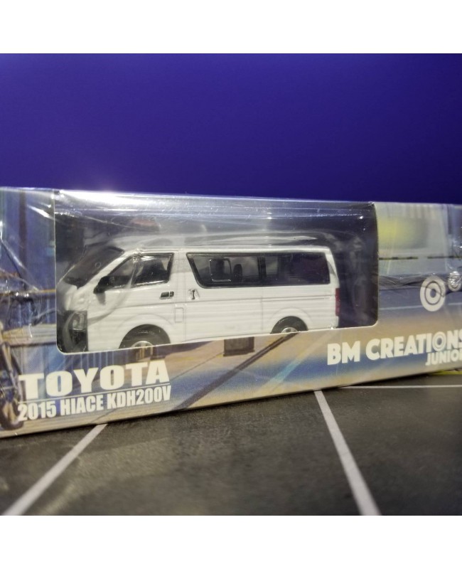 BM Creations 1/64 Toyota Hiace 2016 White 64B0142 (Diecast car model)