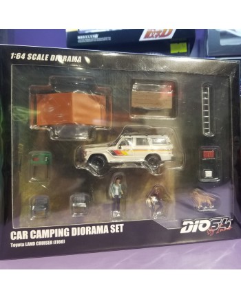 DIO64-002 Car Camping Diorama