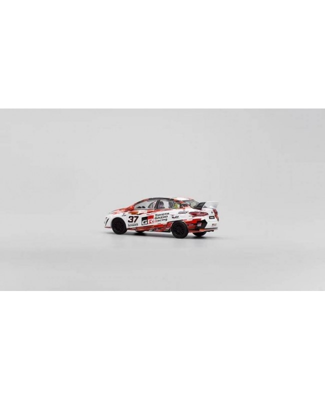 (預訂 Pre-order) POP RACE 1/64 GR VIOS SEPANG 1000 KM 2022，37# 白紅色 (連人偶) (Diecast car model)