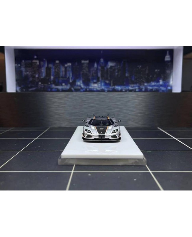 (預訂 Pre-order) XKE-model 1/64 Koniseg Agera RS Silver Carbon Plate (Resin car model) 限量499台