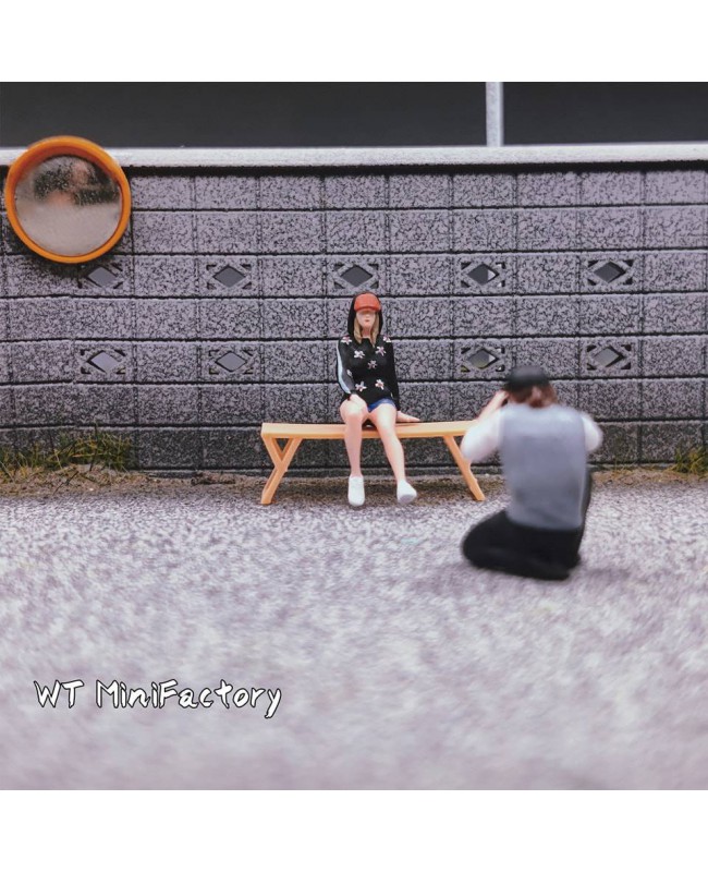 (預訂 Pre-order) WT Minifactory 1/64 Kneeling Selfie Man & Sitting Woman (不含座椅)