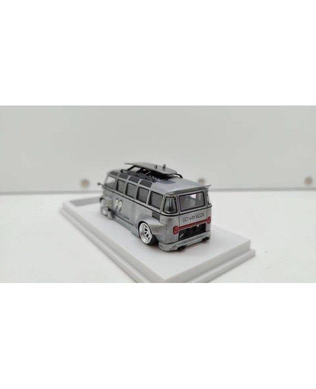 (預訂 Pre-order) TPC 1/64 VW T1 Kombi  (mooneyes Varnish version)white base (Diecast car model) 限量500台