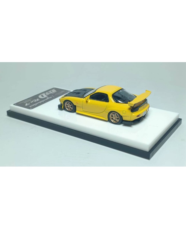 (預訂 Pre-order) MC 1/64 Mazda RX-7 (FD3S) Initial D version Yellow carbon cover livery (Deicast car model) 限量999台