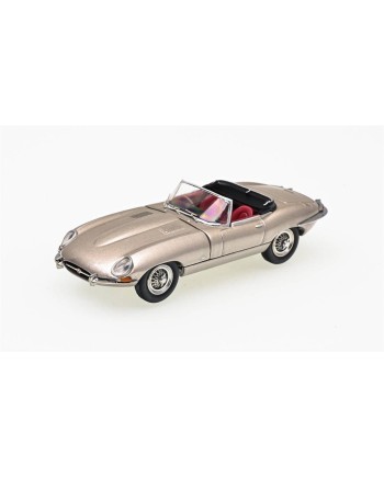 (預訂 Pre-order) GFCC 1/64 1961 Jaguar E-Type convertible (Diecast car model) Champagne Gold