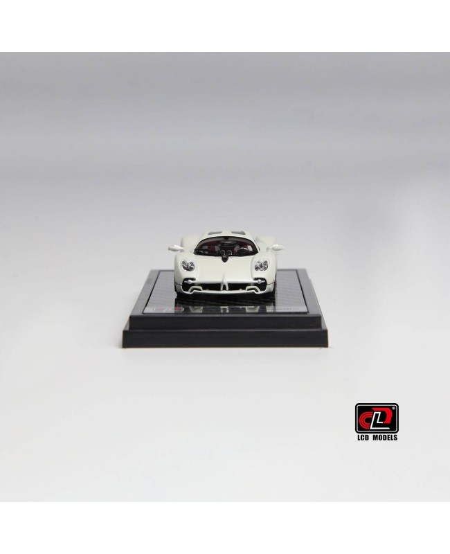 (預訂 Pre-order) LCD 1:64  Pagani Utopia (Diecast car model) Off-white red inside