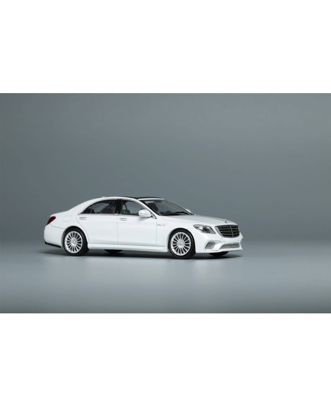 (預訂 Pre-order) KING MODEL 1:64 S65 AMG (Diecast car model) 限量999台 Metallic white