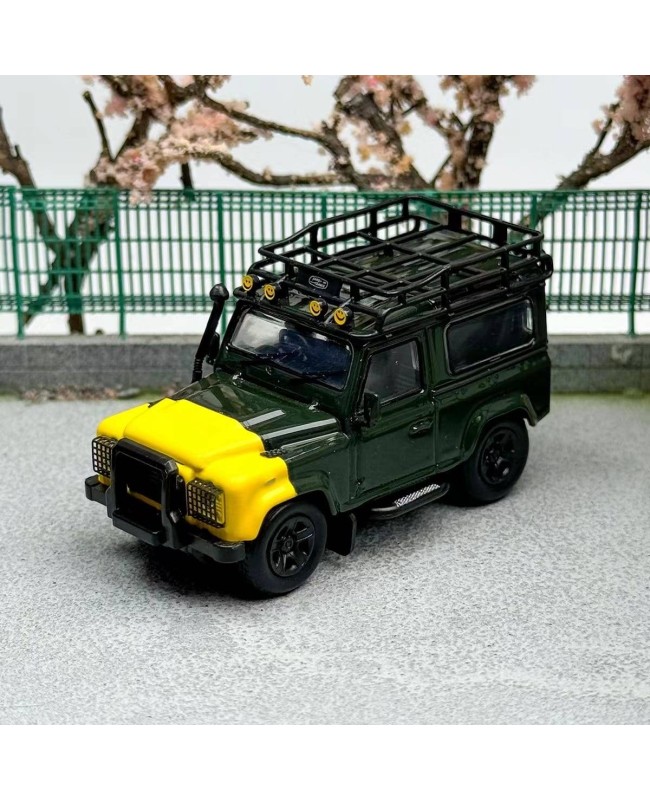 (預訂 Pre-order) Master 1/64 Land Rover Defender 90 Accessories Version (Diecast car model) Yellow Green