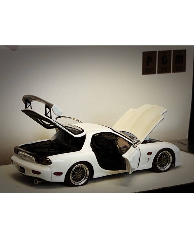 (預訂 Pre-order) PGM 1/64 FD3S RX7 White Color (Diecast car model) PGM-640803 限量999台 普通版/方盒