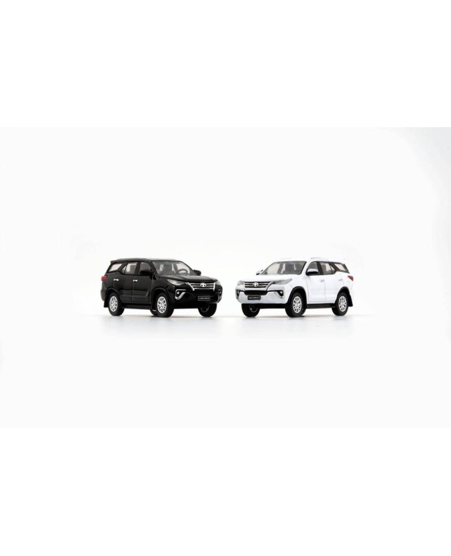 (預訂 Pre-order) BM Creations 1/64 (Diecast car model) 64B0425 Toyota Fortuner 2018 - Black (RHD)